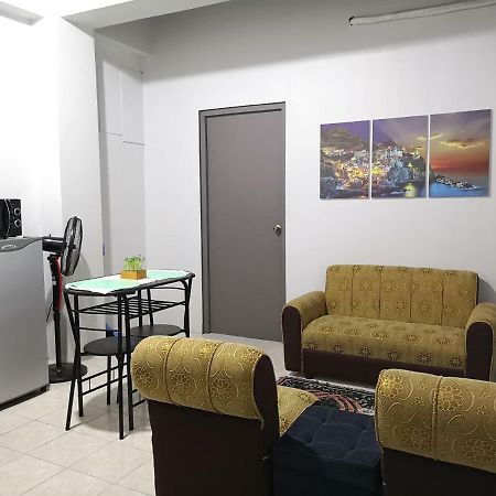 오롱가포 Moonstone: Comfy 1Br Unit 아파트 외부 사진